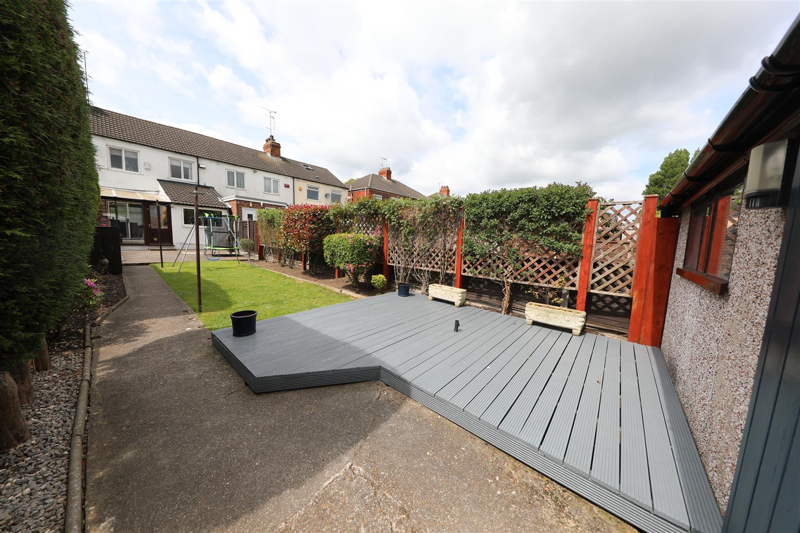 Calvert Lane, Hull Symonds & Greenham